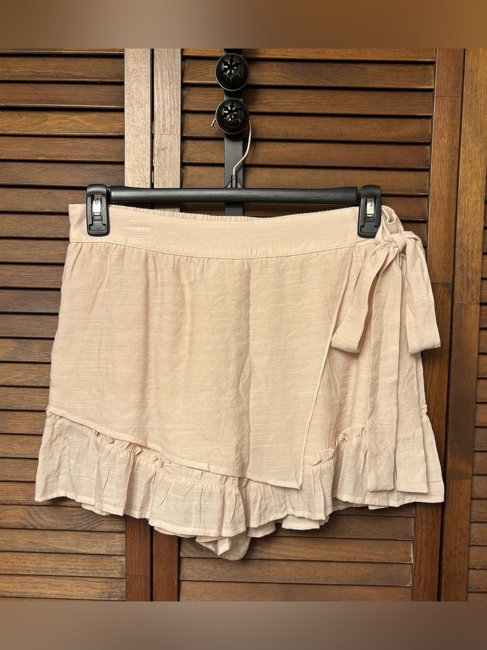 Women’s Wrap-Style Ruffled Shorts/Skort in Light Beige